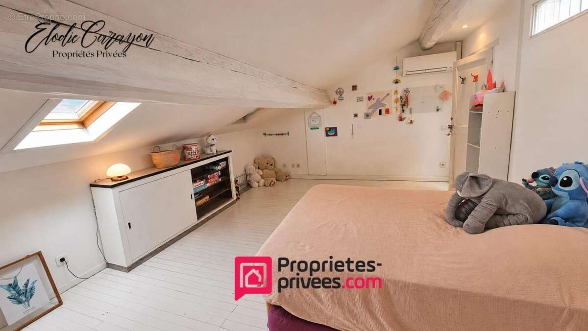 Carcassonne quai bellevue - au pied de la cité médiévale -193m² avec jardin au pied de la cité médiévale - photo 12