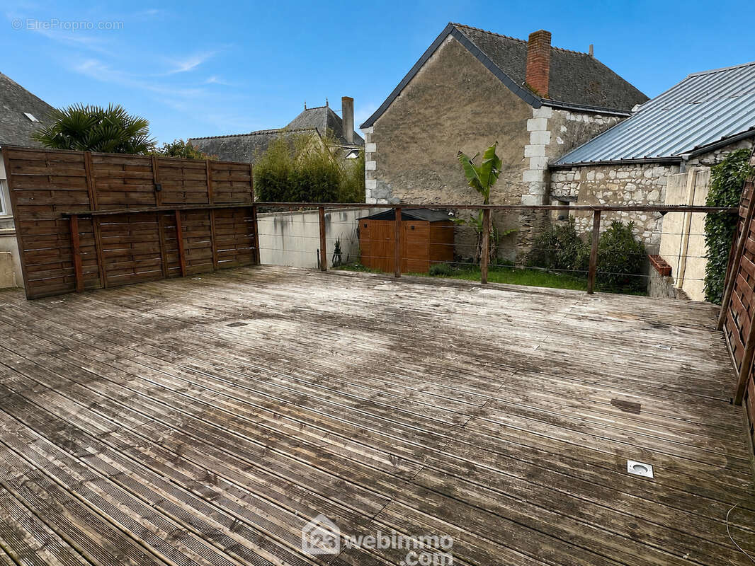 ... à la terrasse. - Maison à MAZE