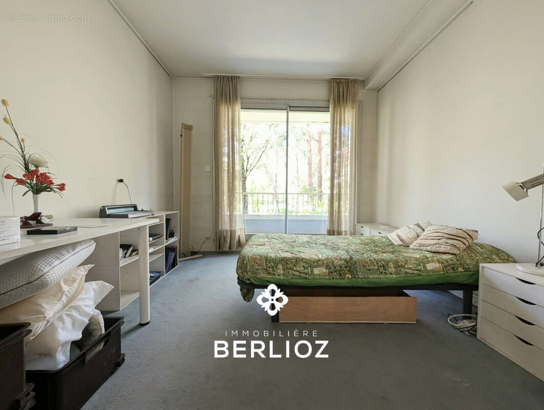 Appartement à MEYLAN