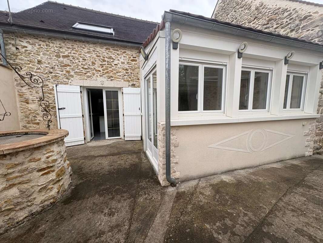 Maison avec dépendances - photo 5