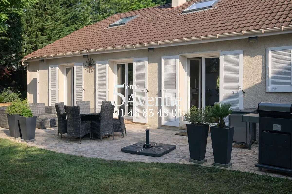 Maison à LE PLESSIS-TREVISE