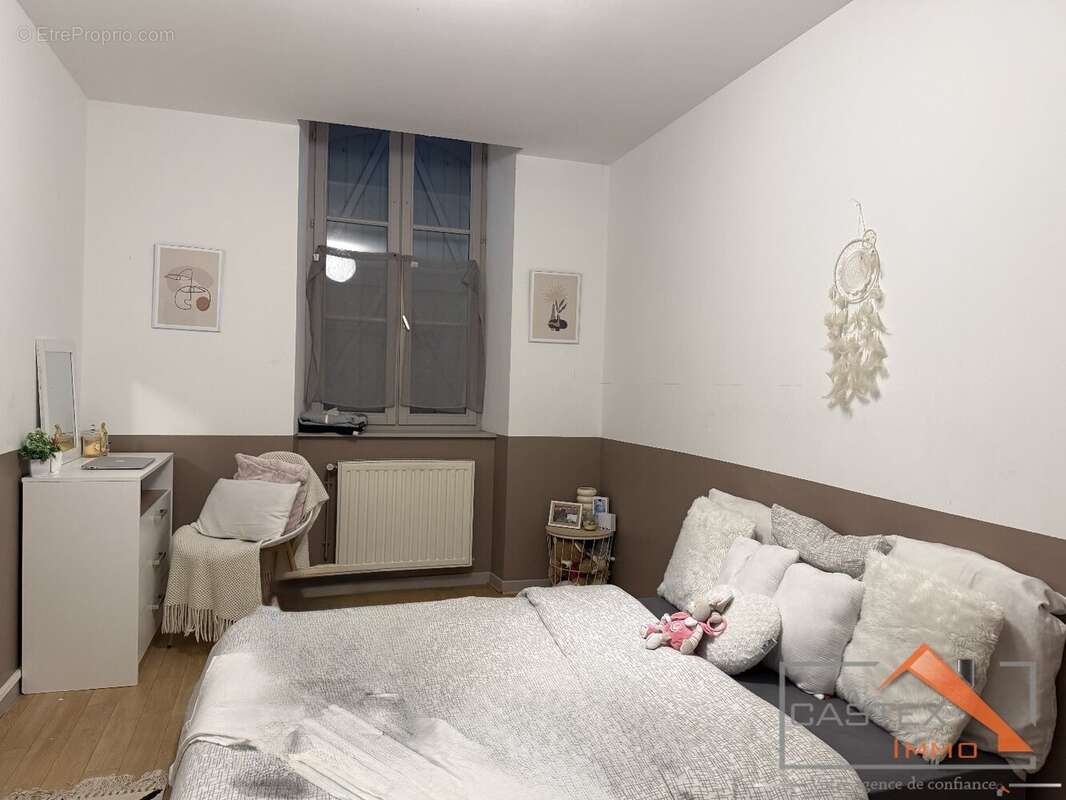 Maison à SAINT-MARTORY