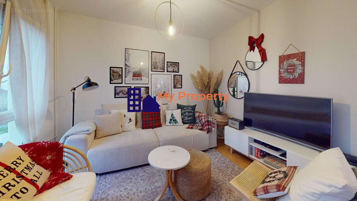 Appartement à HOUILLES