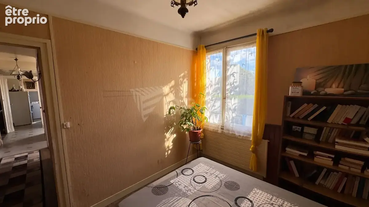 MENETREOL SOUS SANCERRE, pavillon sur sous-sol, 4 chambres sur son terrain de 576 m². - photo 11