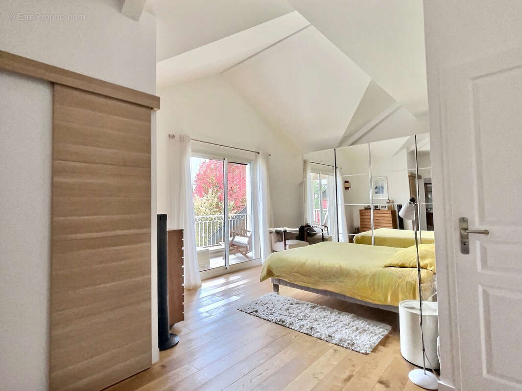 Maison à DIVONNE-LES-BAINS