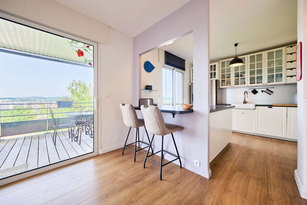 Appartement à ANNECY-LE-VIEUX