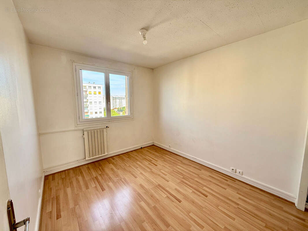 Appartement à CHATILLON