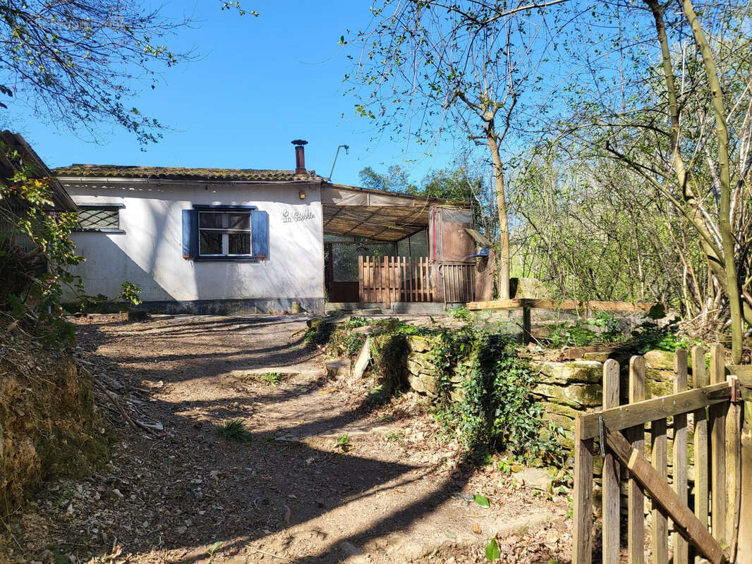Maison à CURVALLE