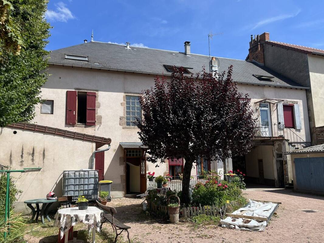 Appartement à LAPALISSE