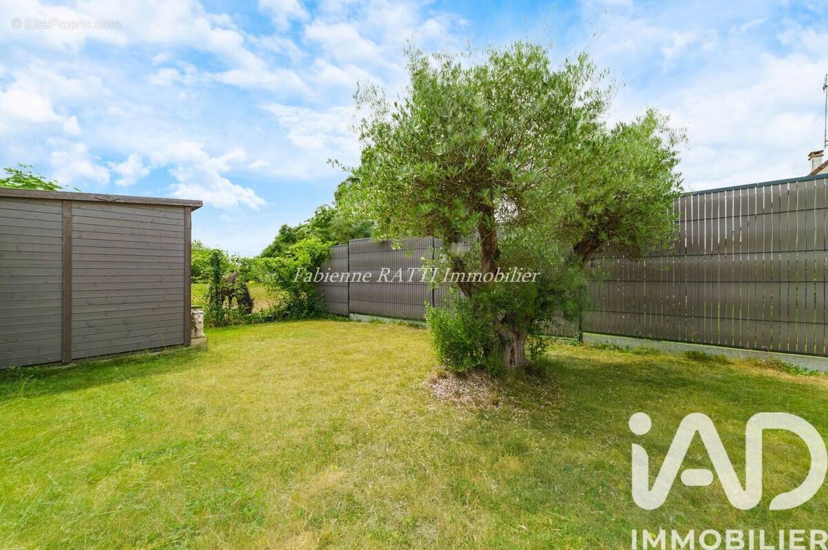 Photo 1 - Maison à CARRIERES-SUR-SEINE