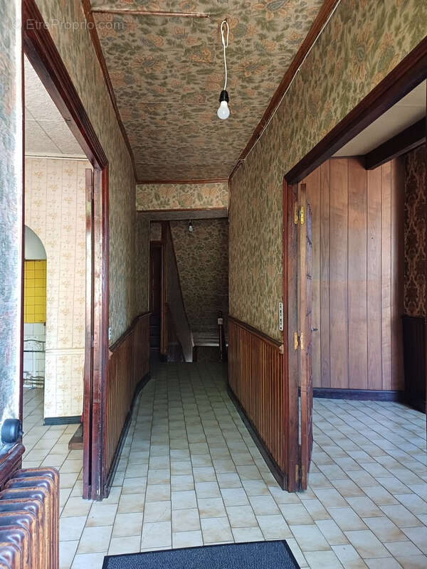 Maison à VILLEFRANCHE-DE-ROUERGUE