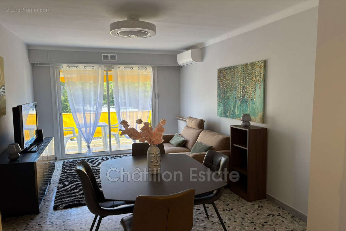 Appartement à CANNES