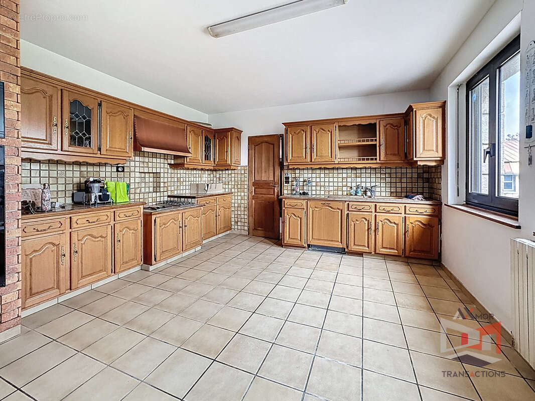 Maison à PLEUMEUR-BODOU