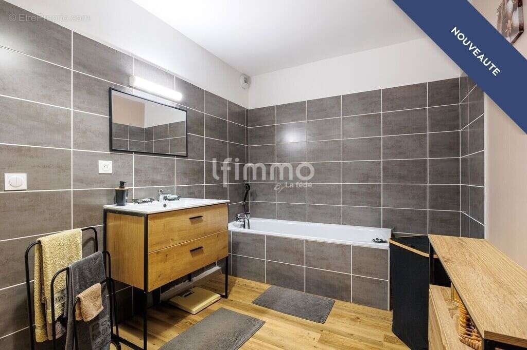 Appartement à MARSEILLE-2E