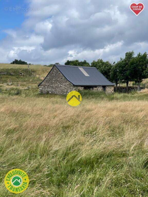 Terrain à PIERREFORT