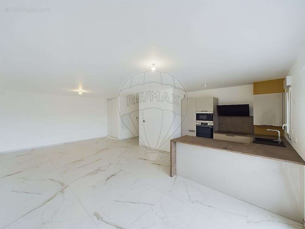 Appartement à AUDUN-LE-TICHE