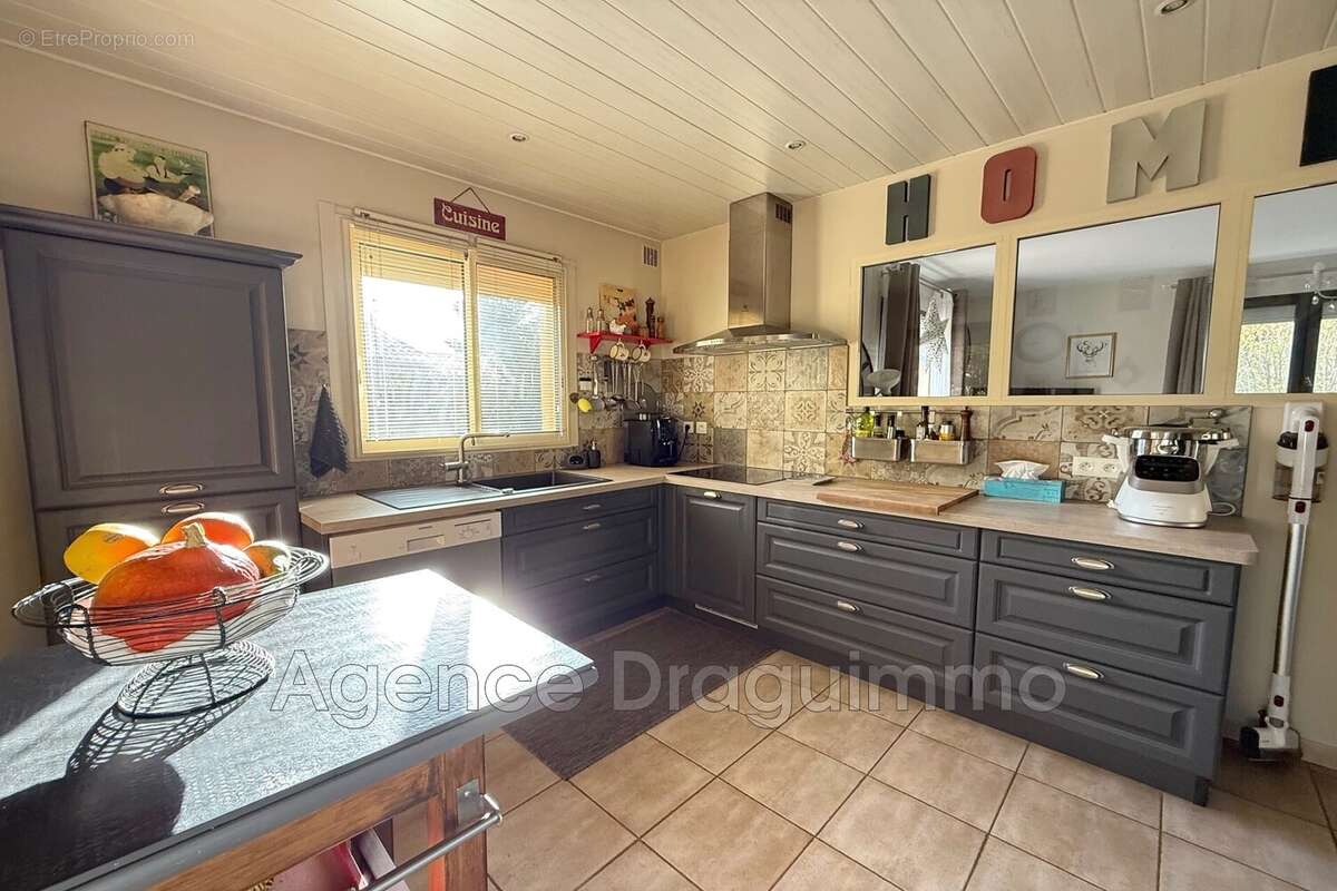 Maison à DRAGUIGNAN