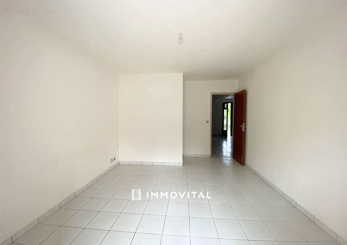 Appartement à BASSE-TERRE