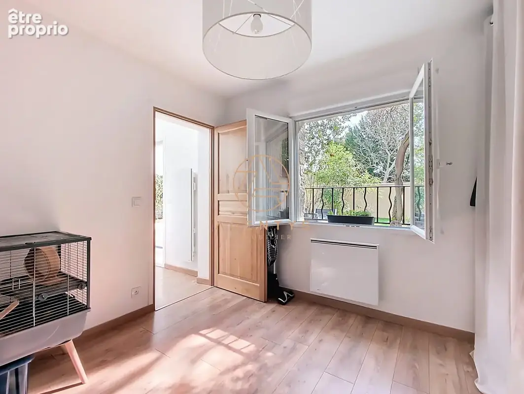 Maison 150 m² à Saint-Maur-Des-Fosses  - photo 6