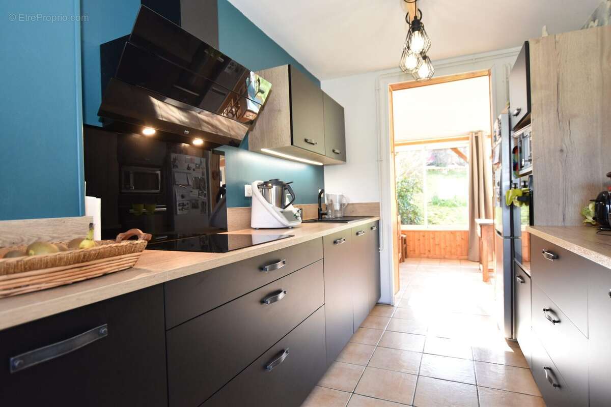 Maison à LAFEUILLADE-EN-VEZIE