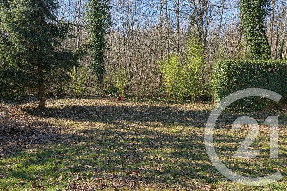 Maison à LA COUTURE-BOUSSEY