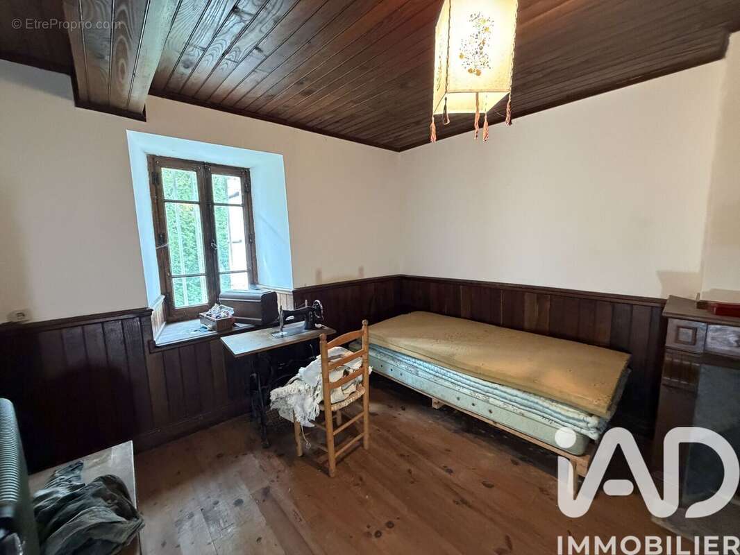 Maison 231 m² à Saurat  - photo 7