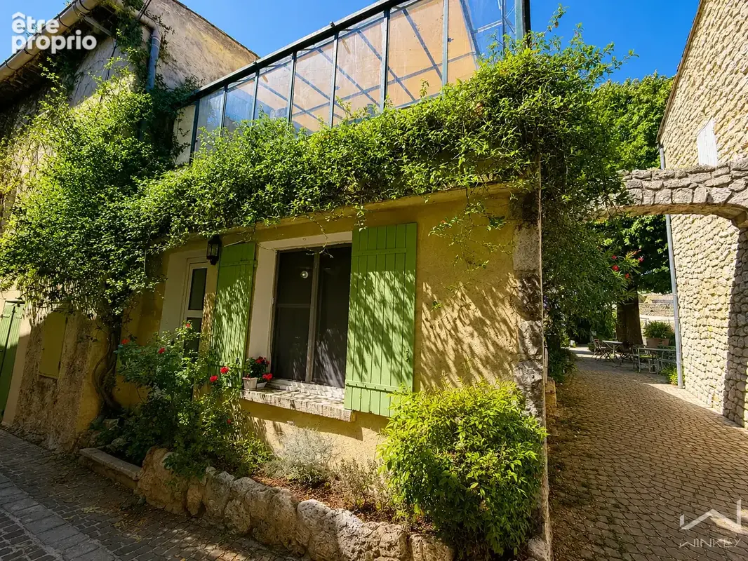 Isabelle di natale vous présente en exclusivité   la garde-adhémar   maison de village en pierre entièrement r - photo 3