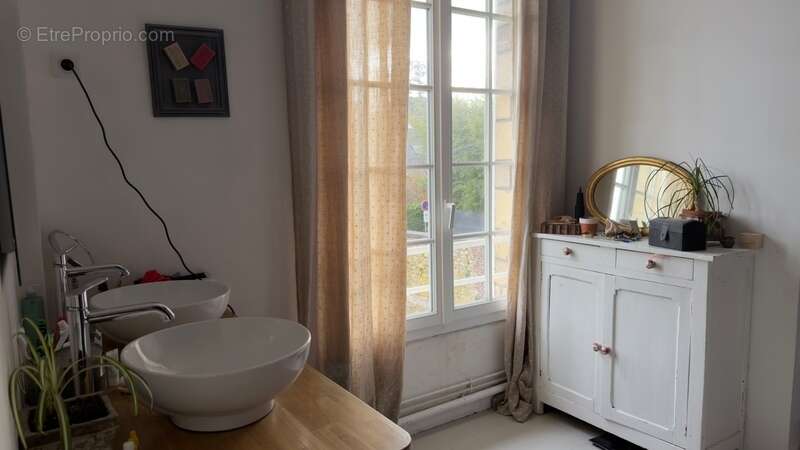 Maison à MONT-SAINT-AIGNAN