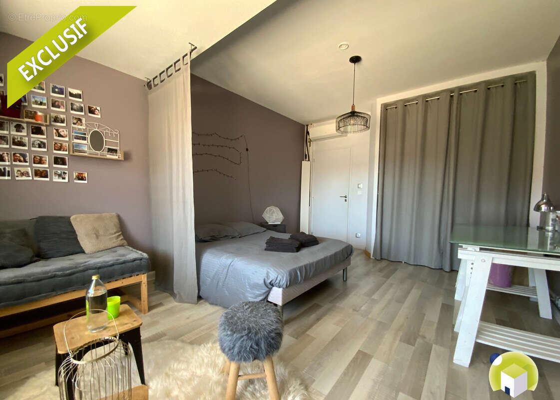 Polliat Centre - Maison d'habitation 220 m2 4/5 chambres + jardin + dépendances - photo 17