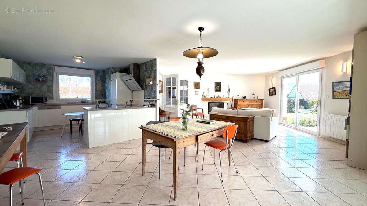 Maison à SORRUS