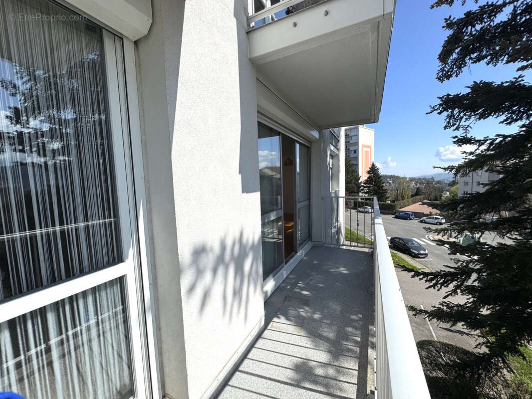 Appartement à SAINT-ETIENNE