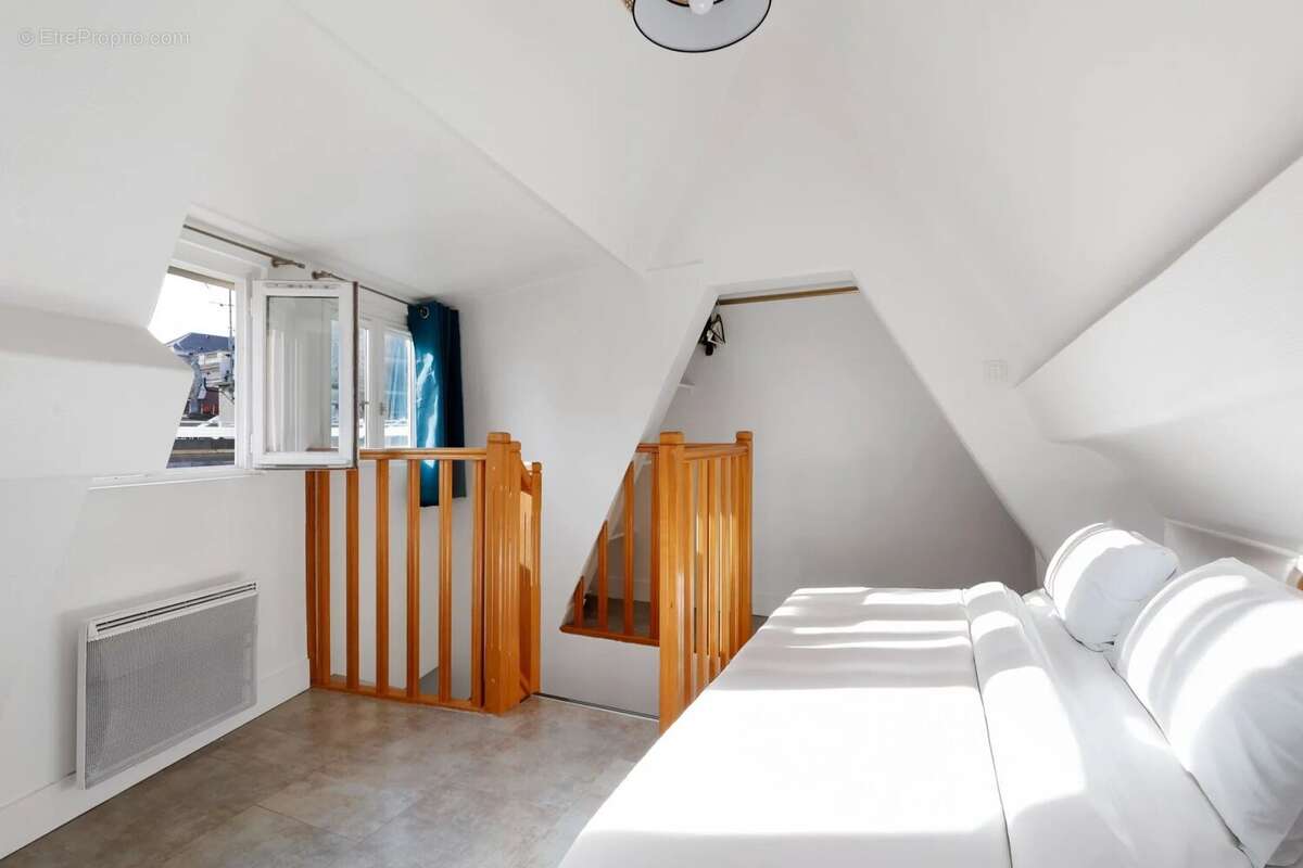 Appartement à PARIS-5E