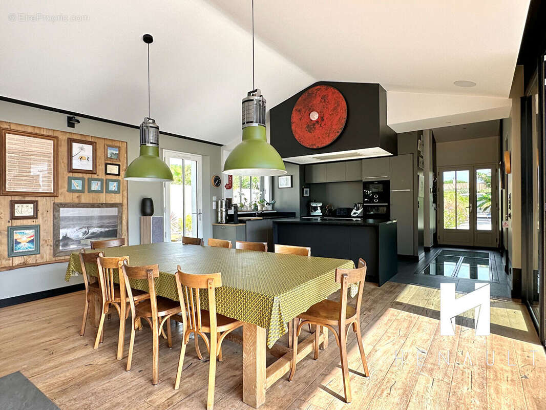 Maison à SAINTE-MARIE-DE-RE