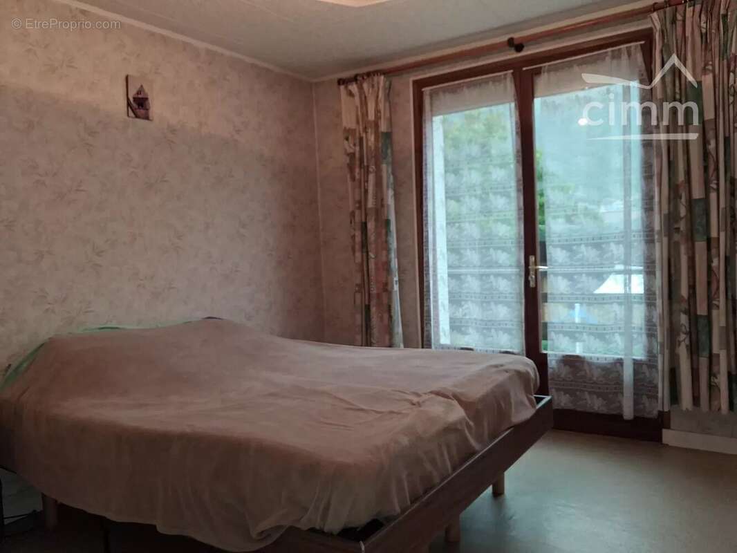 Appartement à SAINT-PIERRE-D'ALLEVARD