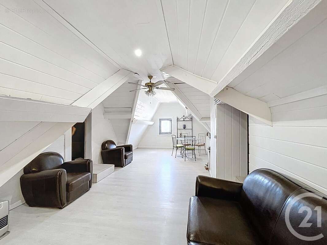 Maison à COURLON-SUR-YONNE