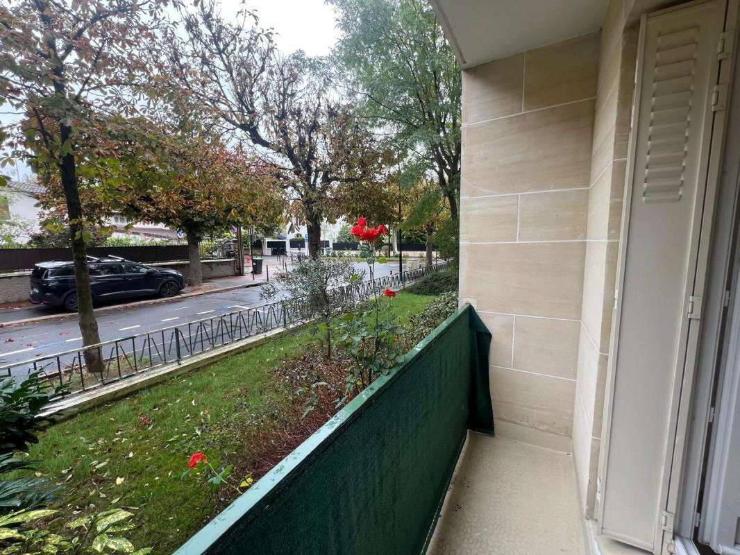 Appartement à SAINT-MAUR-DES-FOSSES