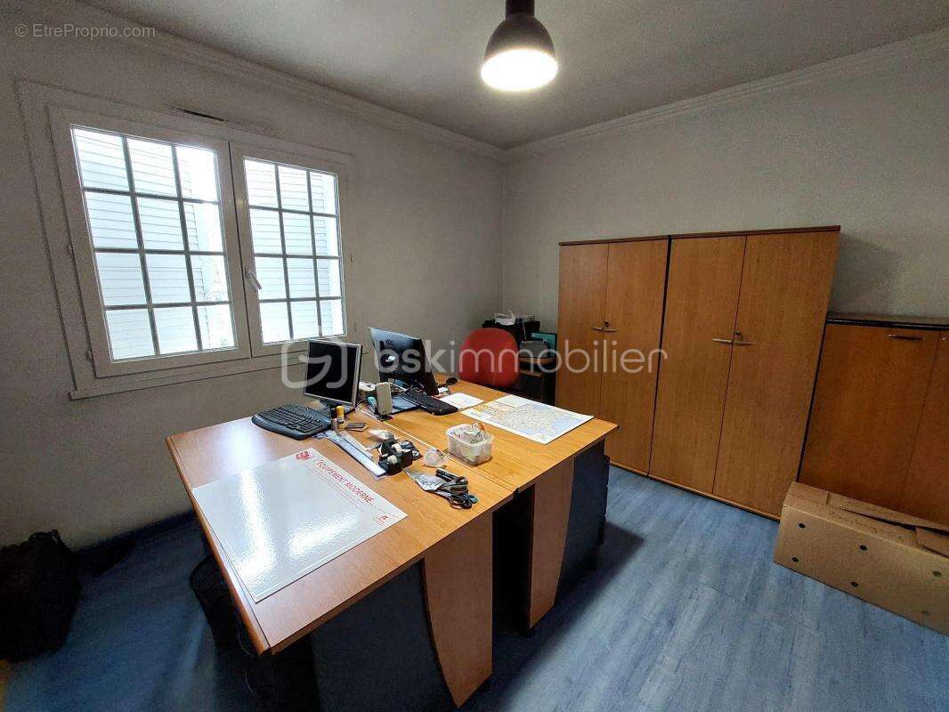 Maison à SERRES-CASTET