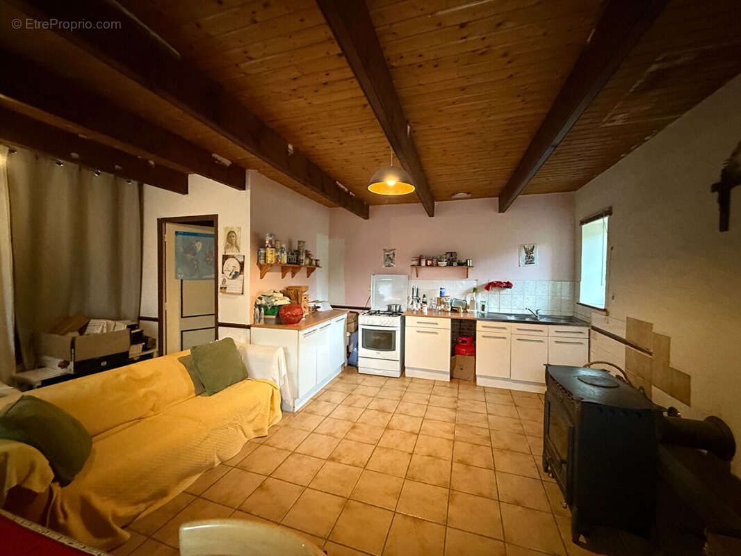 Maison à PLOUGASNOU