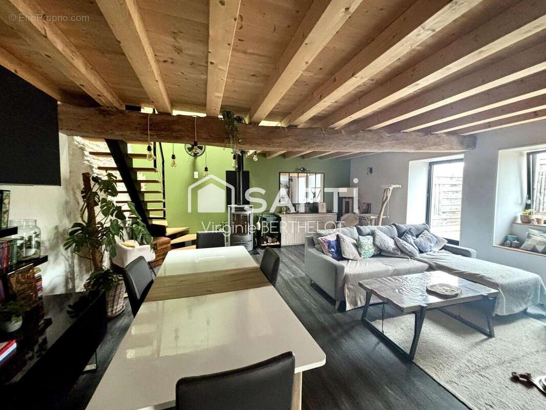 Maison 160 m² à Aiffres  - photo 2
