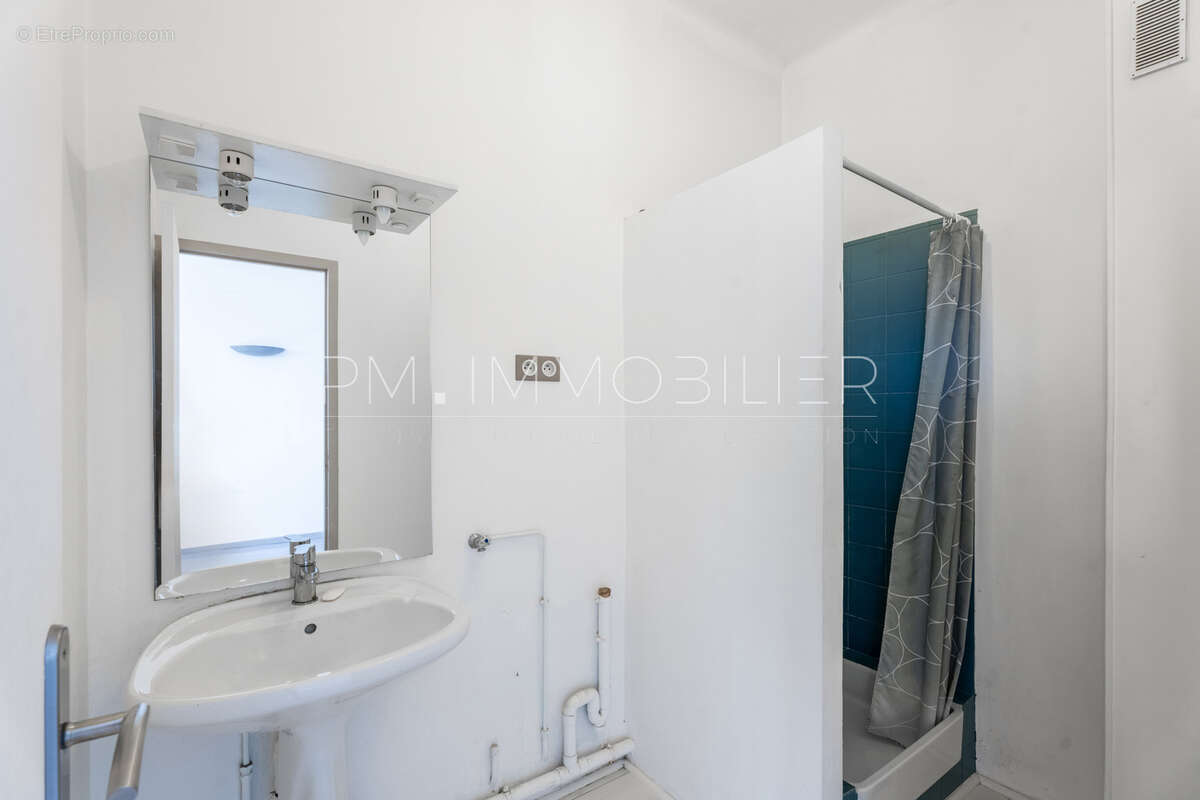 Appartement à MARSEILLE-14E
