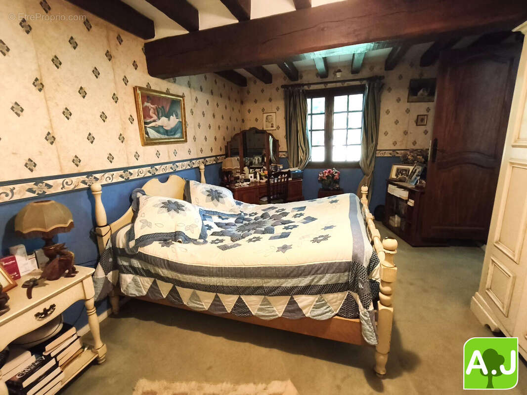 Maison à EZY-SUR-EURE