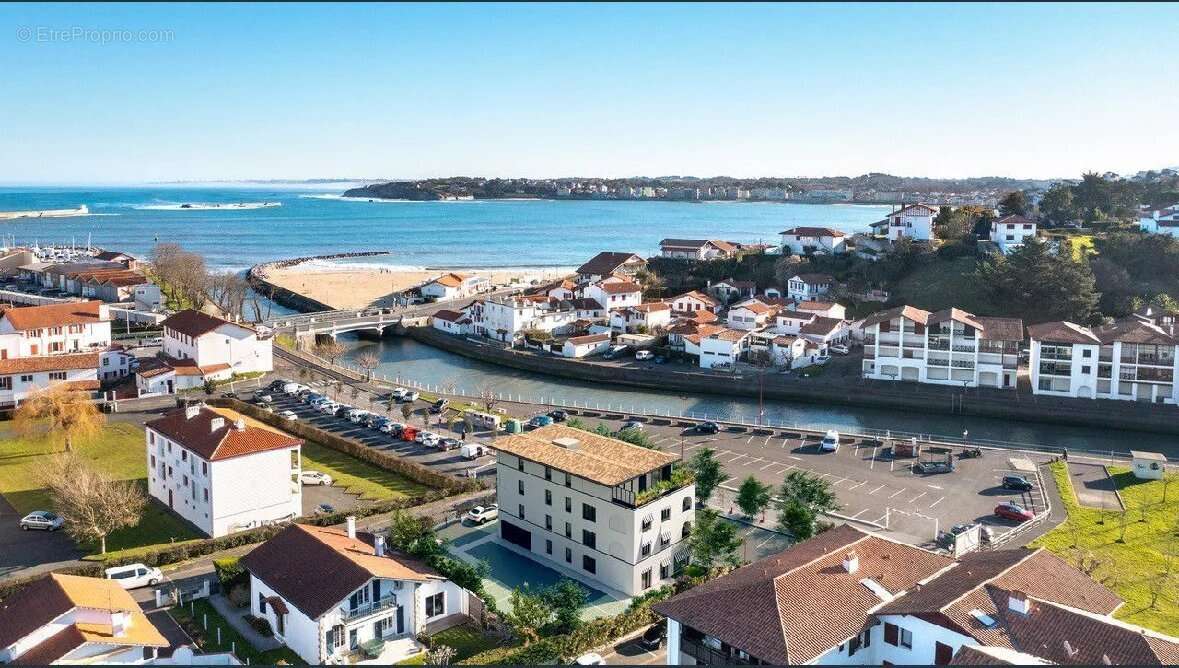 Appartement à URRUGNE