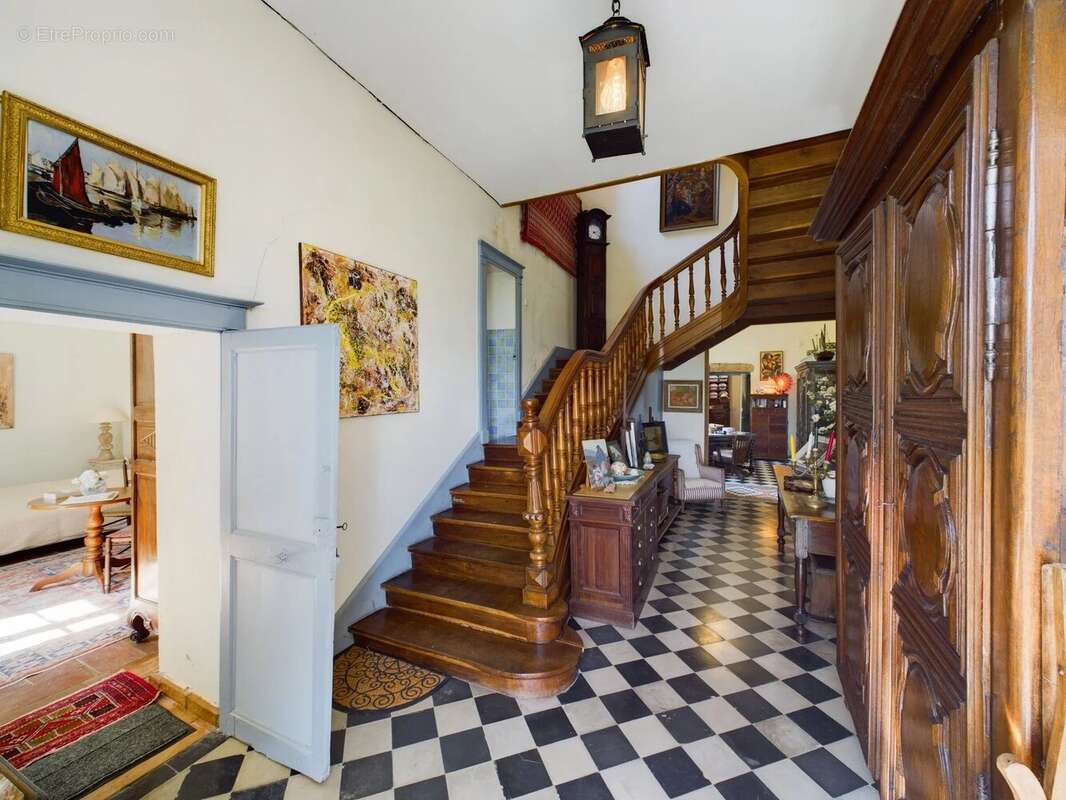 Maison à CASTELJALOUX