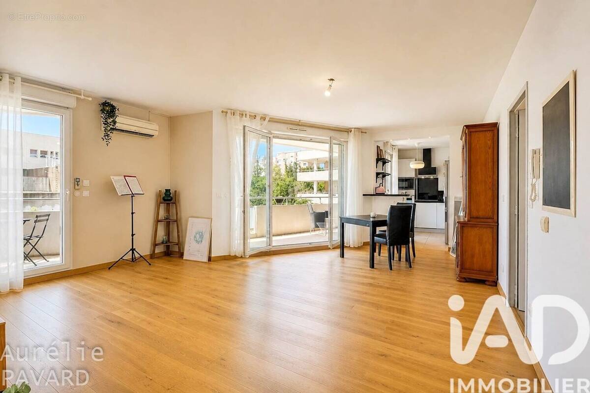 Photo 1 - Appartement à MARSEILLE-12E