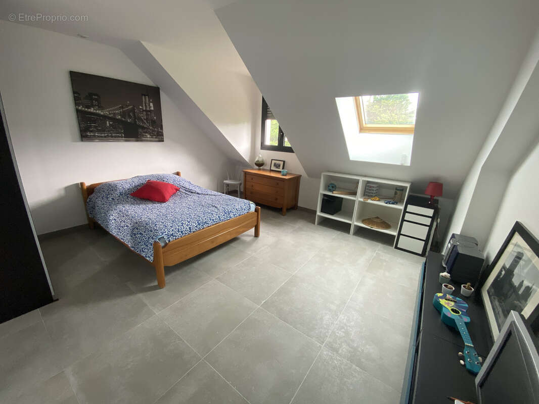 Maison à PARAY-VIEILLE-POSTE