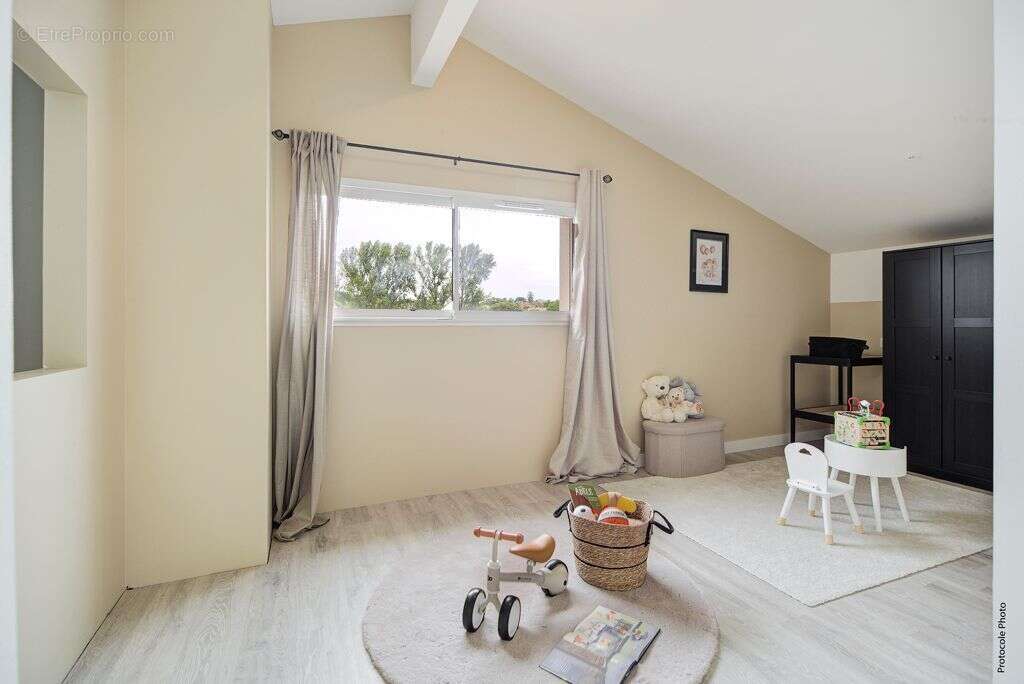 Contemporaine T5 de 2019, garage et jardin - photo 10