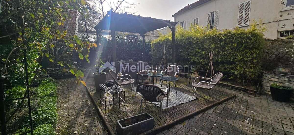 Appartement à ABLON-SUR-SEINE