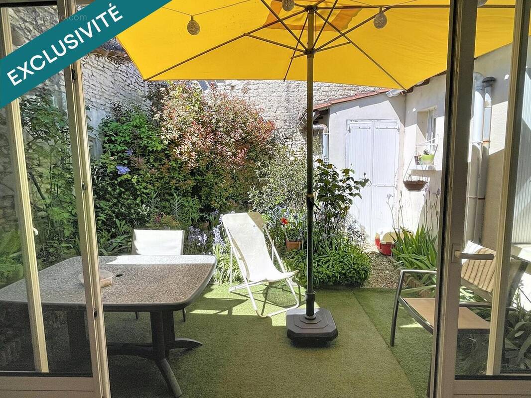 Photo 1 - Maison à COGNAC