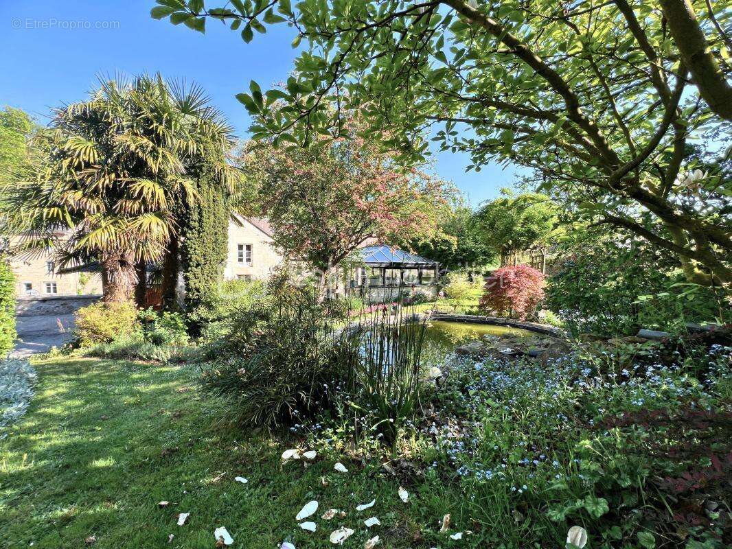 Maison à BRETTEVILLE-SUR-LAIZE