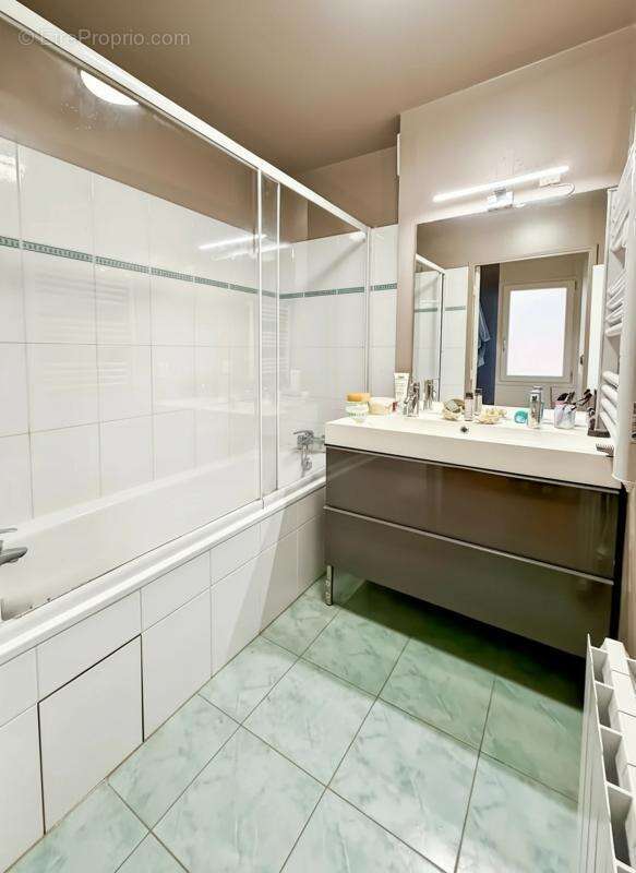 Appartement à SAINT-OUEN-L'AUMONE